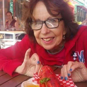 Meet your Posher, Carol